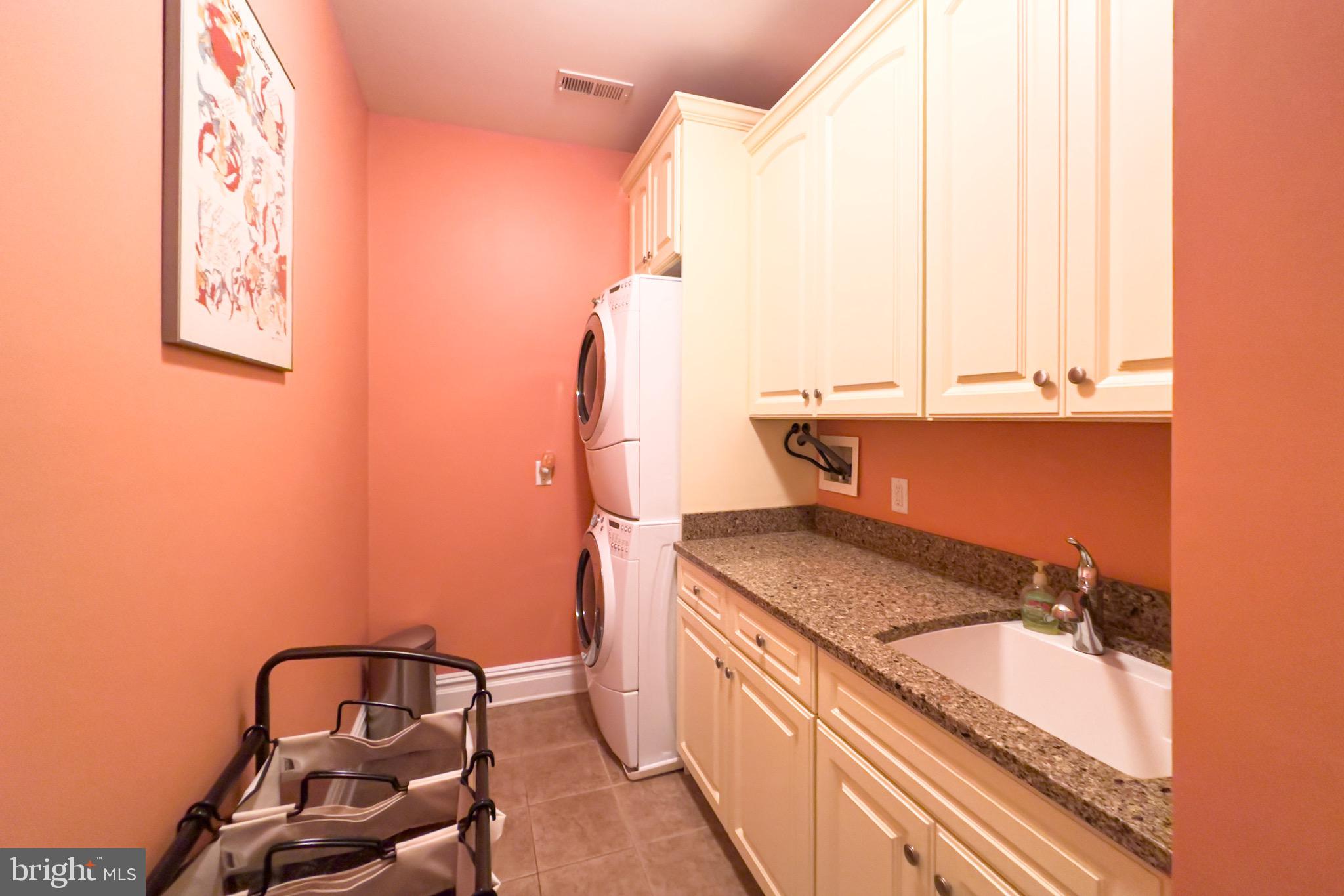 BOWLEYS QUARTERS - Residential