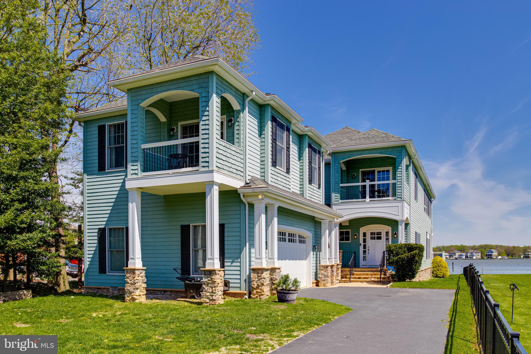 BOWLEYS QUARTERS - Residential