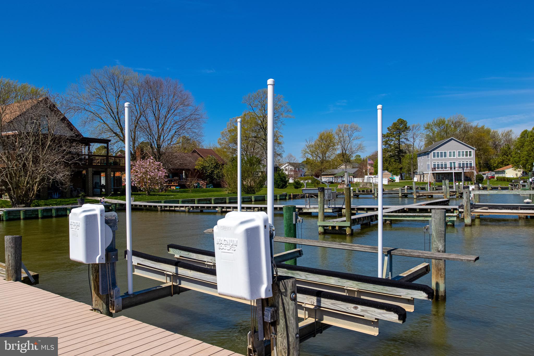 BOWLEYS QUARTERS - Residential