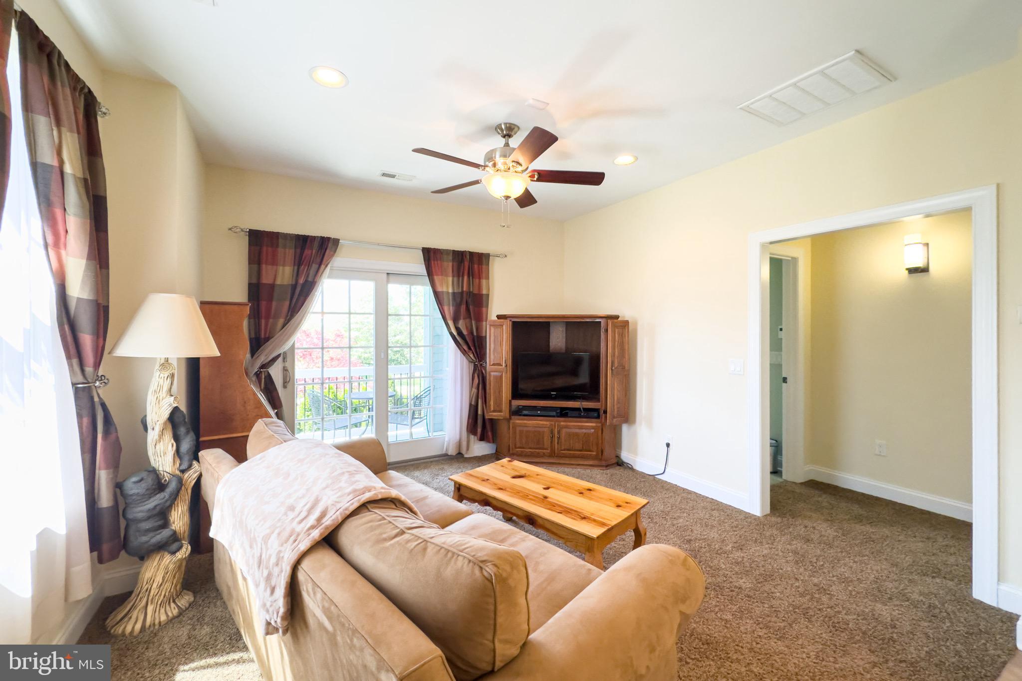 BOWLEYS QUARTERS - Residential