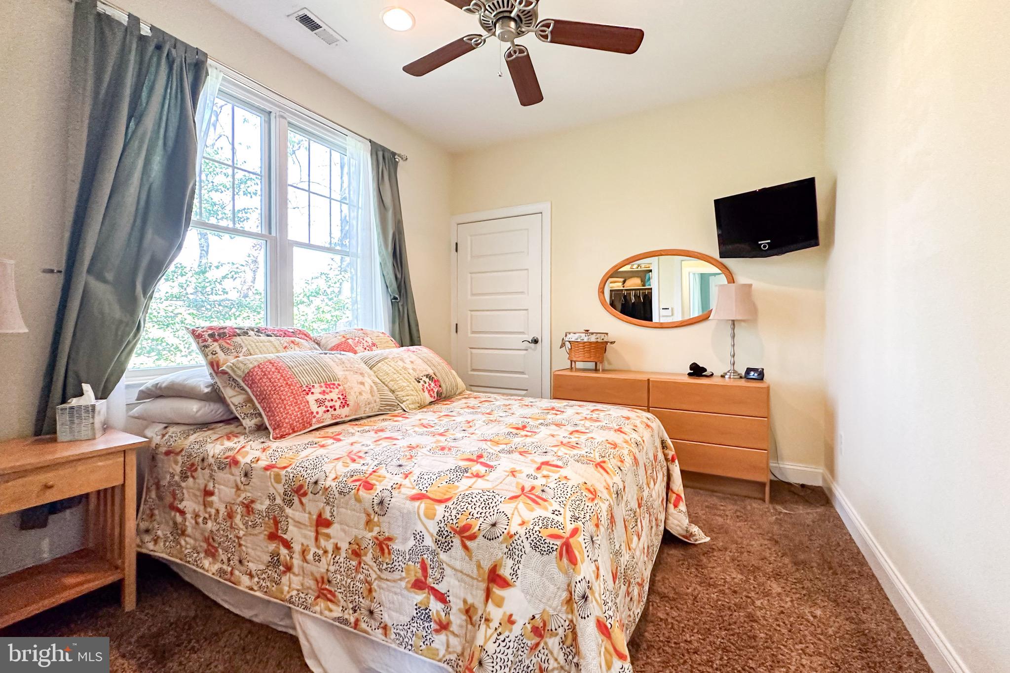 BOWLEYS QUARTERS - Residential