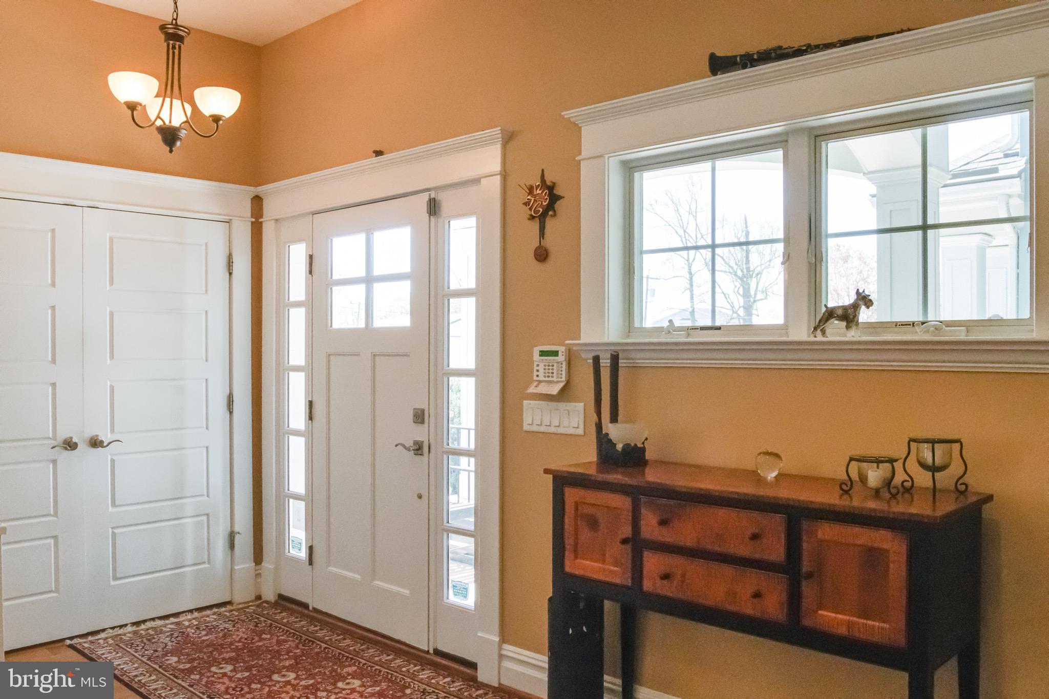 BOWLEYS QUARTERS - Residential