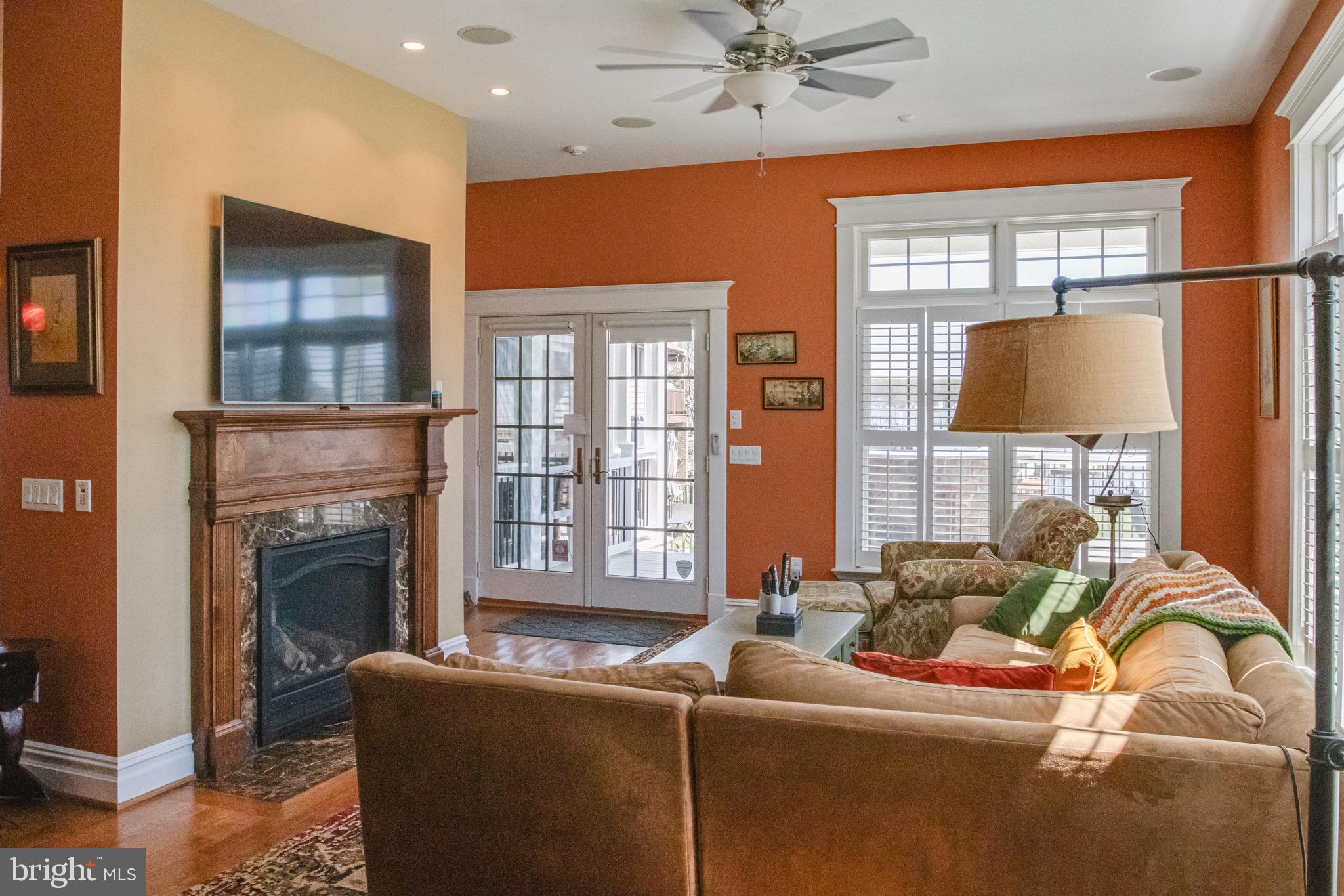 BOWLEYS QUARTERS - Residential