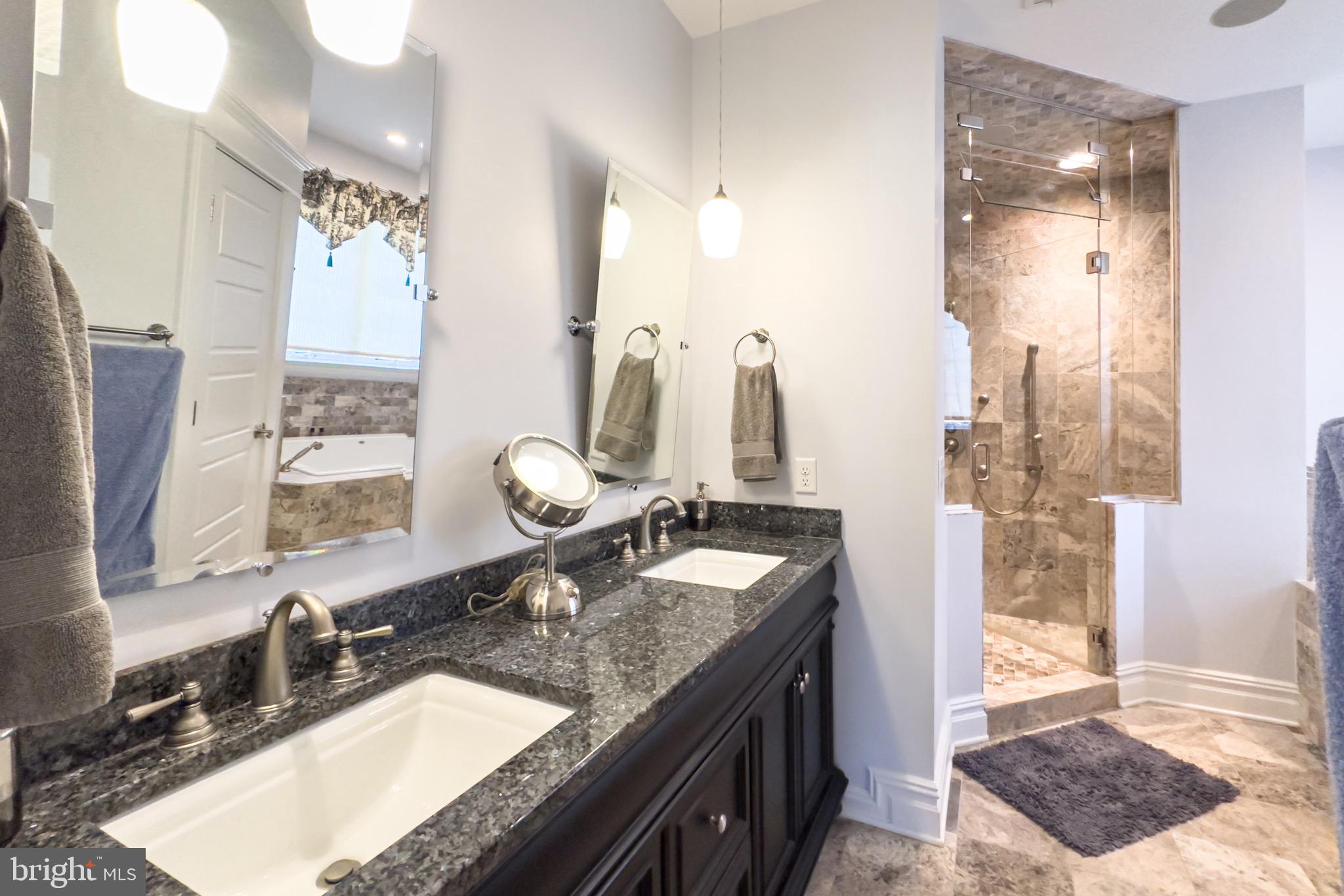 BOWLEYS QUARTERS - Residential