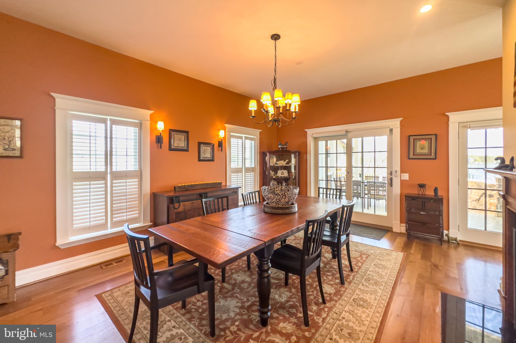 BOWLEYS QUARTERS - Residential