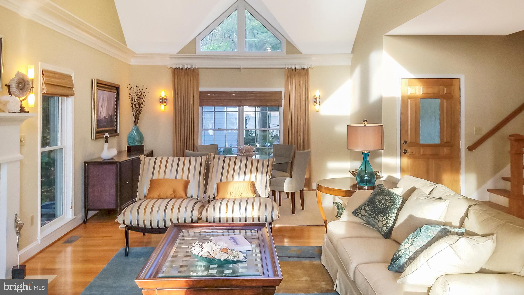 TALL TIMBERS - Residential
