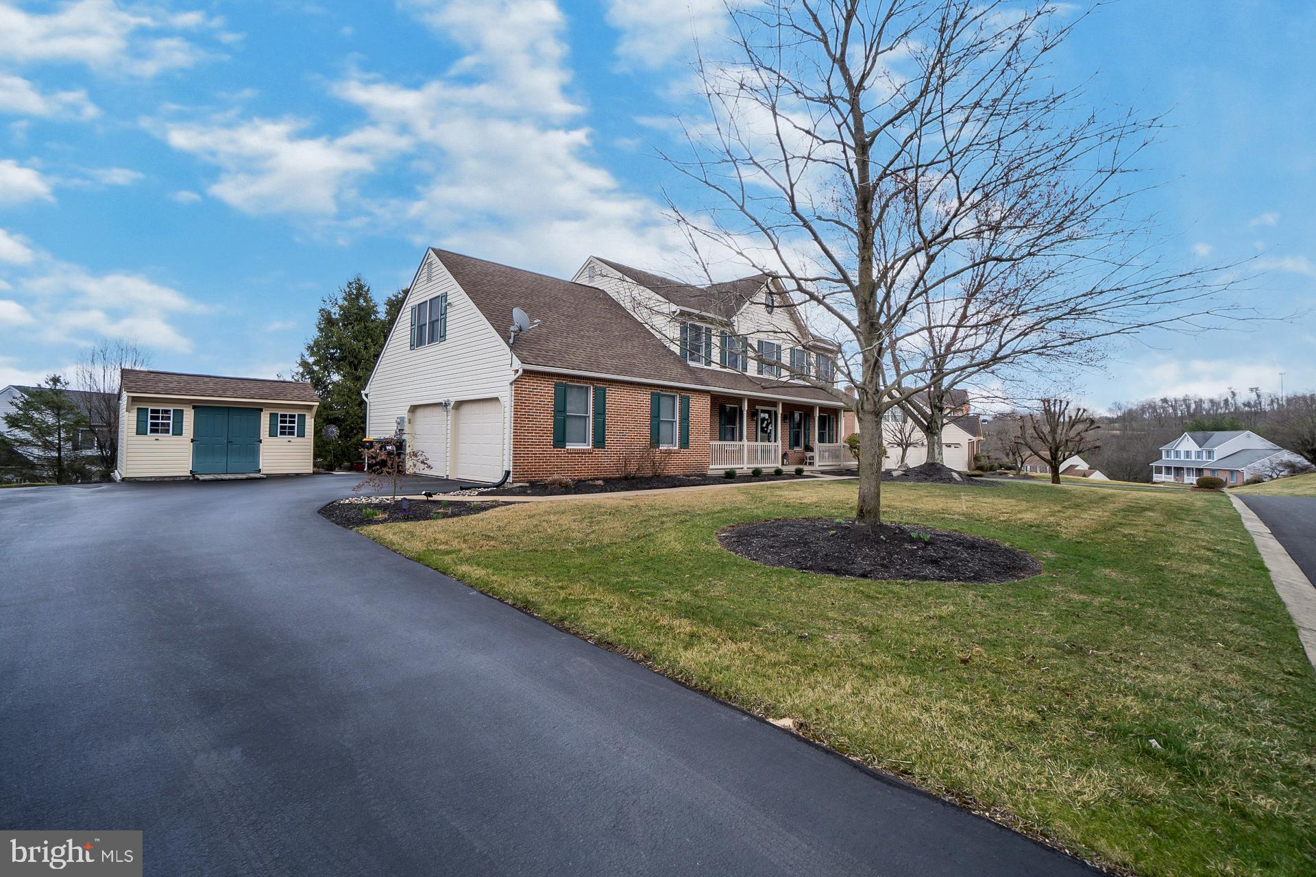 WYNNEWOOD TERRACE - Residential