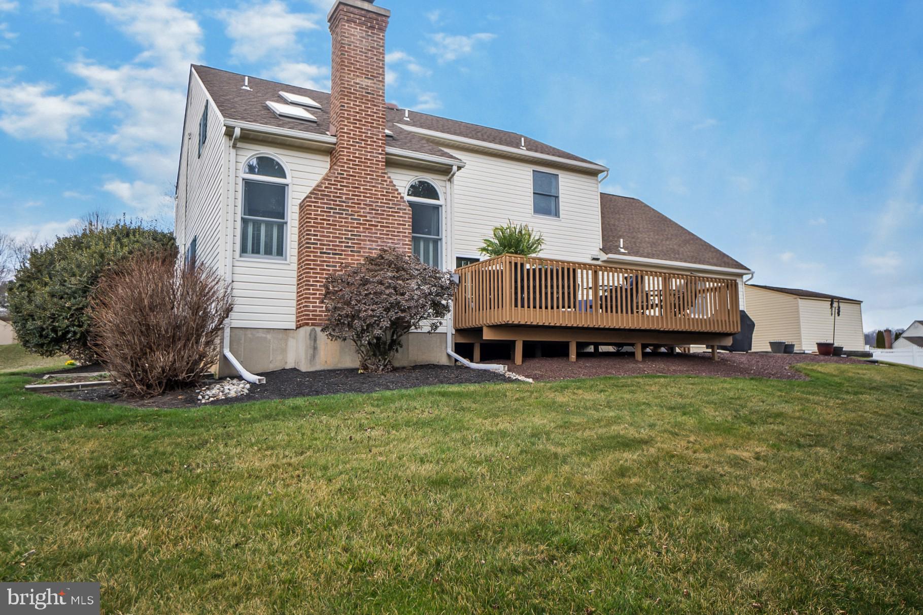 WYNNEWOOD TERRACE - Residential