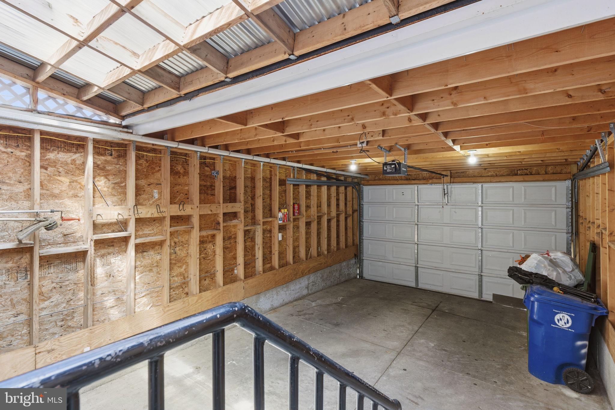 HIGHLANDTOWN - Residential