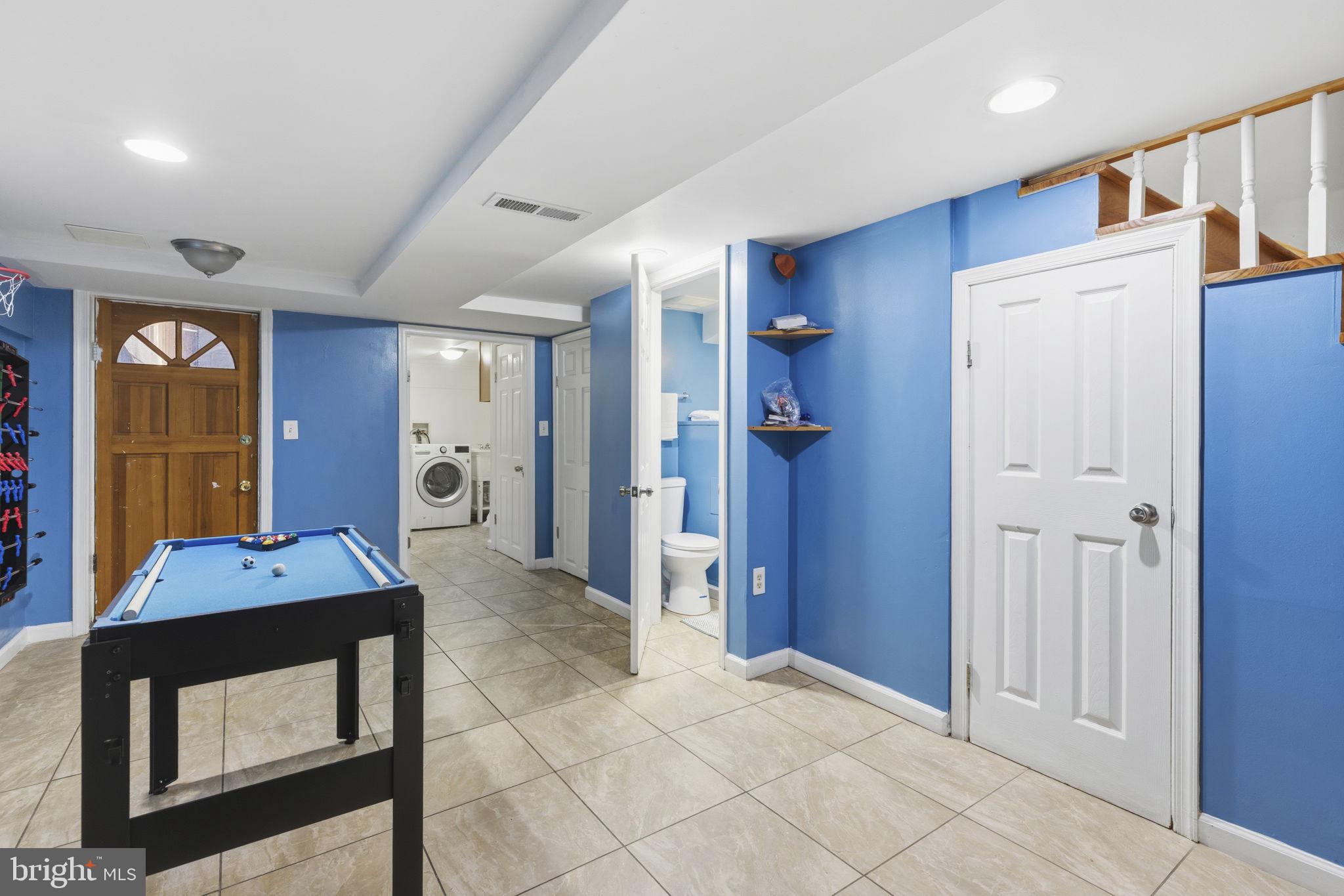 HIGHLANDTOWN - Residential