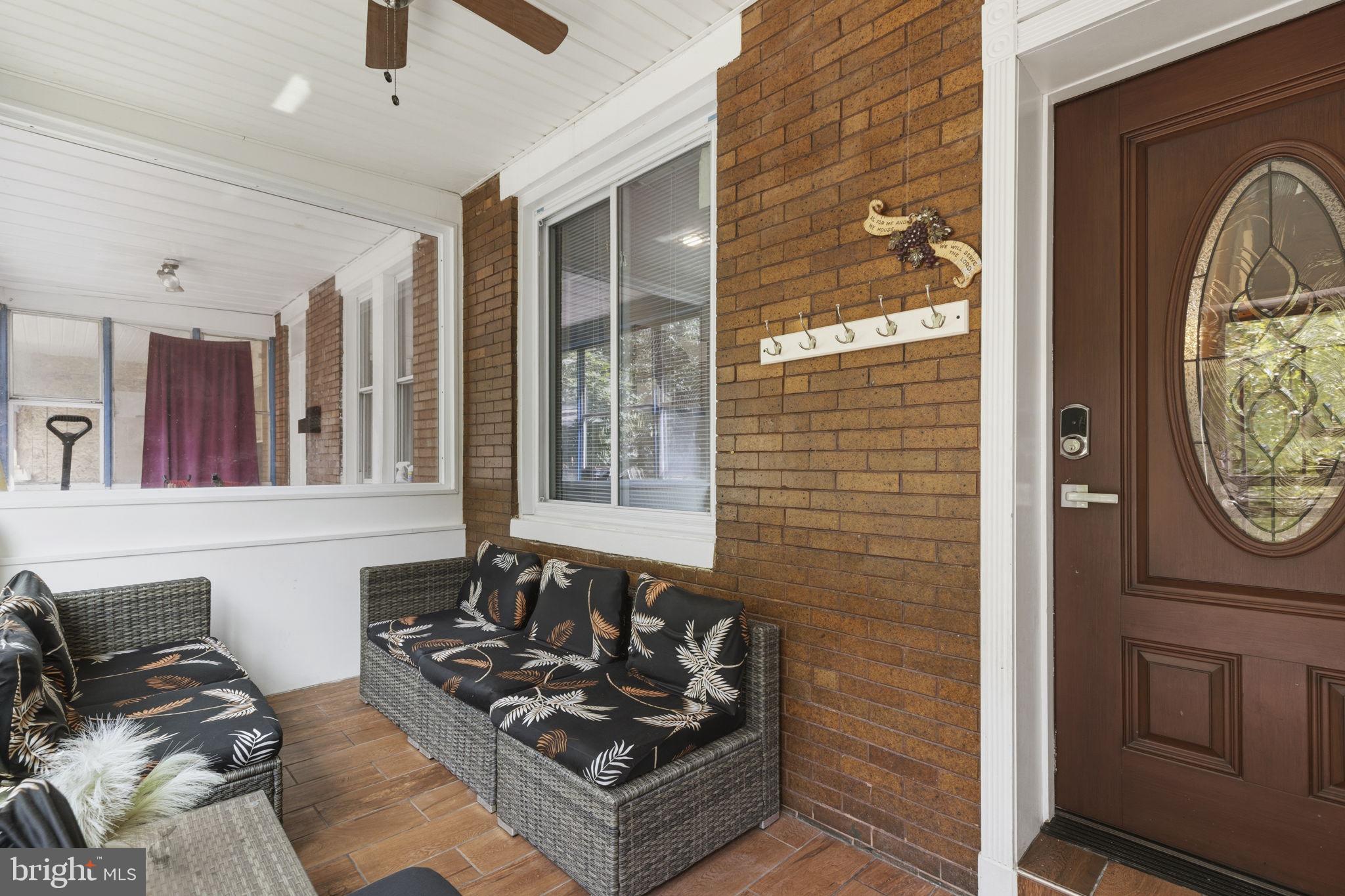 HIGHLANDTOWN - Residential