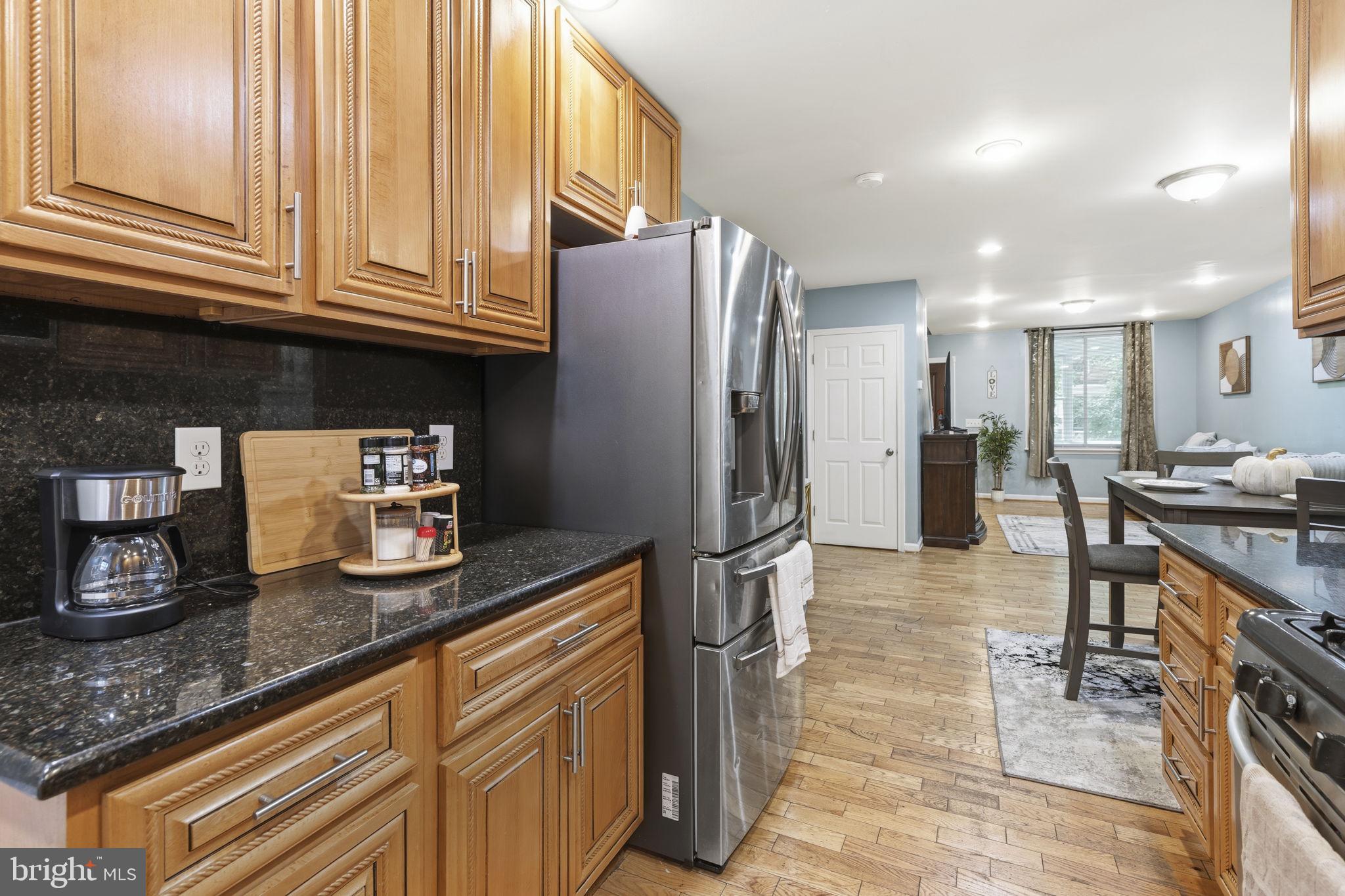 HIGHLANDTOWN - Residential