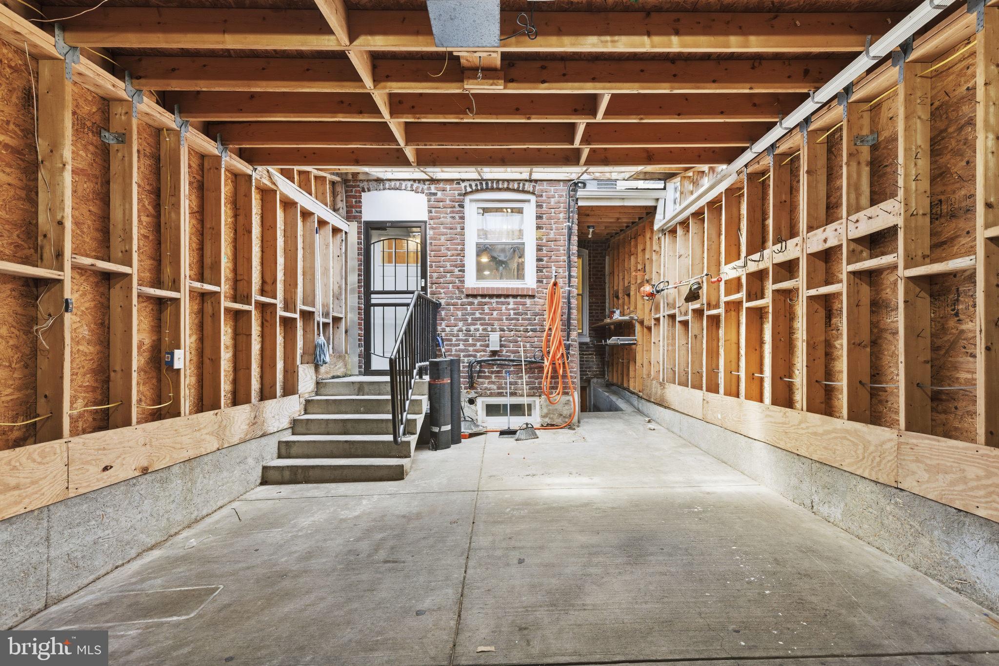 HIGHLANDTOWN - Residential