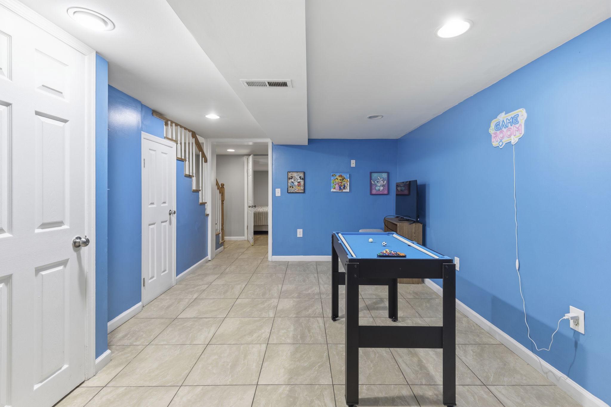 HIGHLANDTOWN - Residential