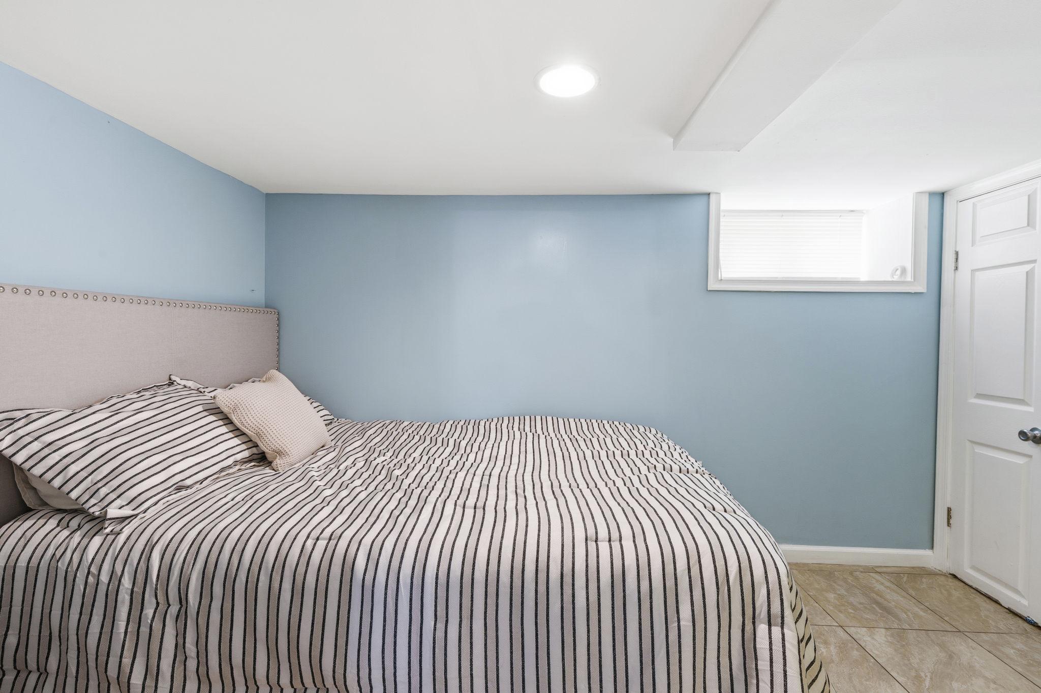 HIGHLANDTOWN - Residential