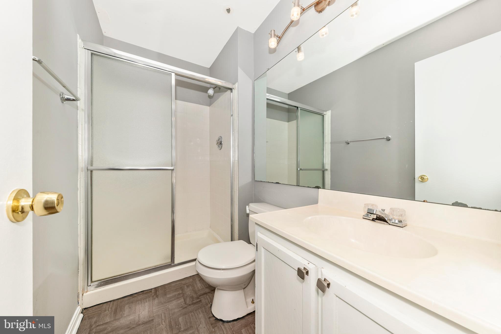 LONGMEAD CROSSING - Residential
