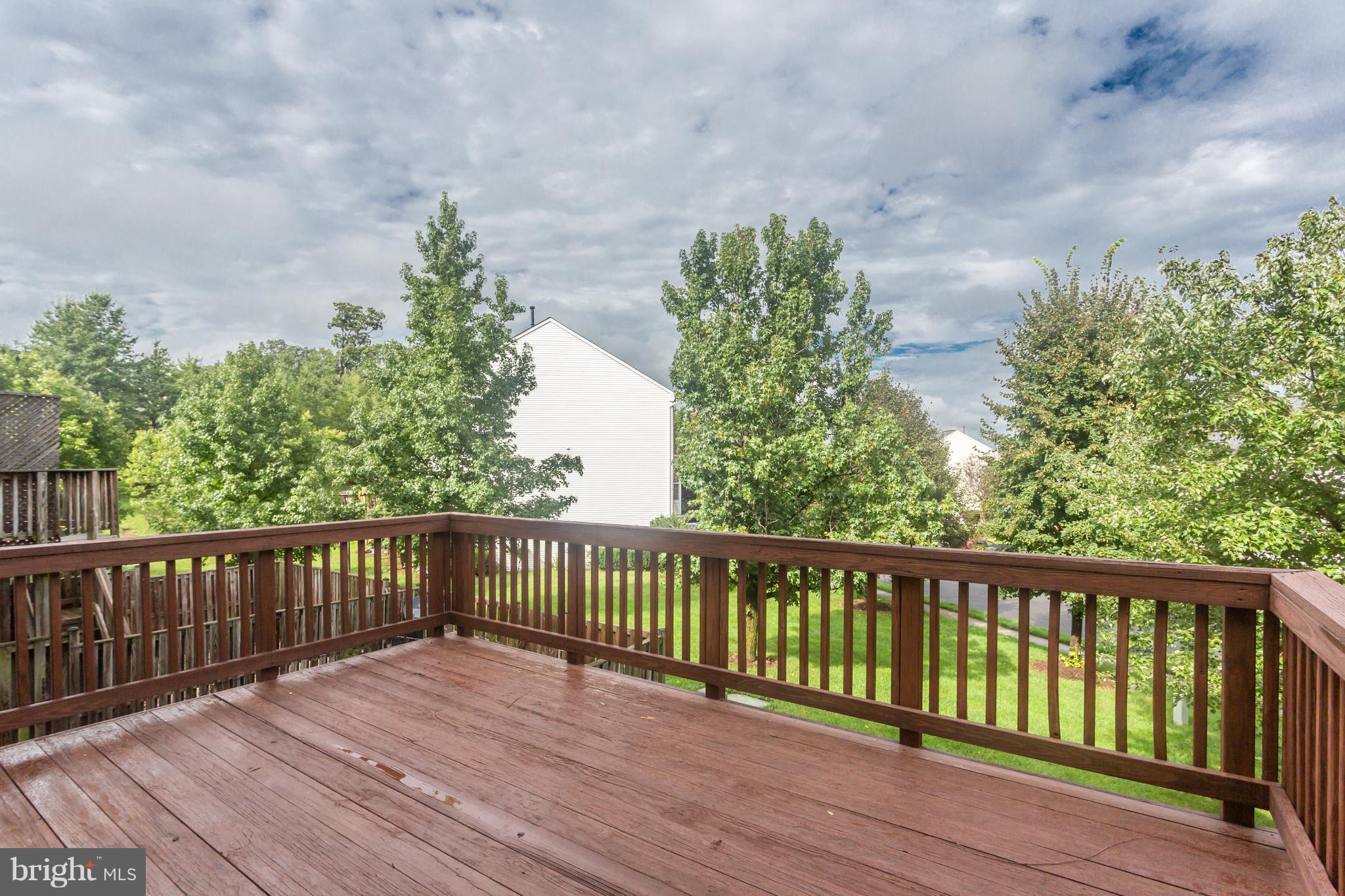 RIDGES AT ASHBURN - Residential