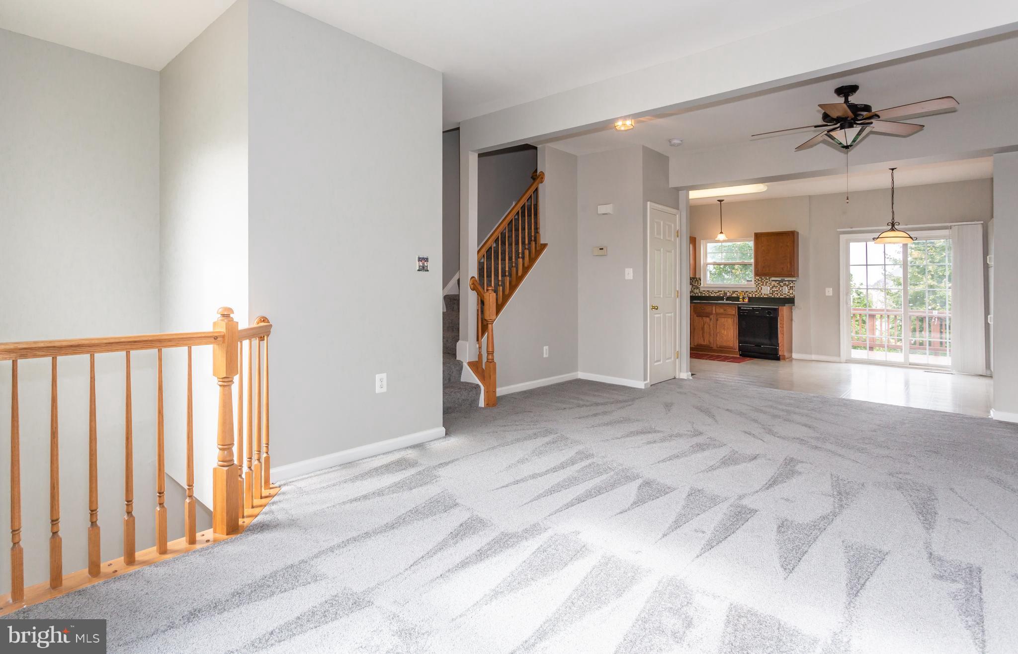 RIDGES AT ASHBURN - Residential