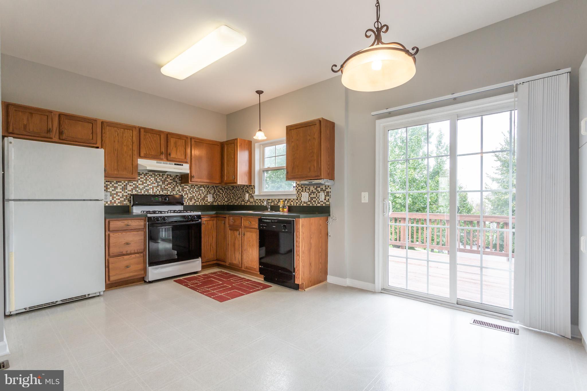 RIDGES AT ASHBURN - Residential