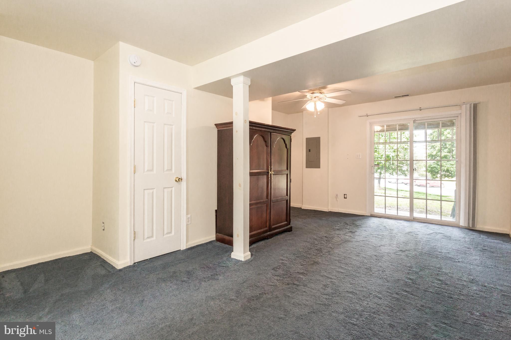 RIDGES AT ASHBURN - Residential