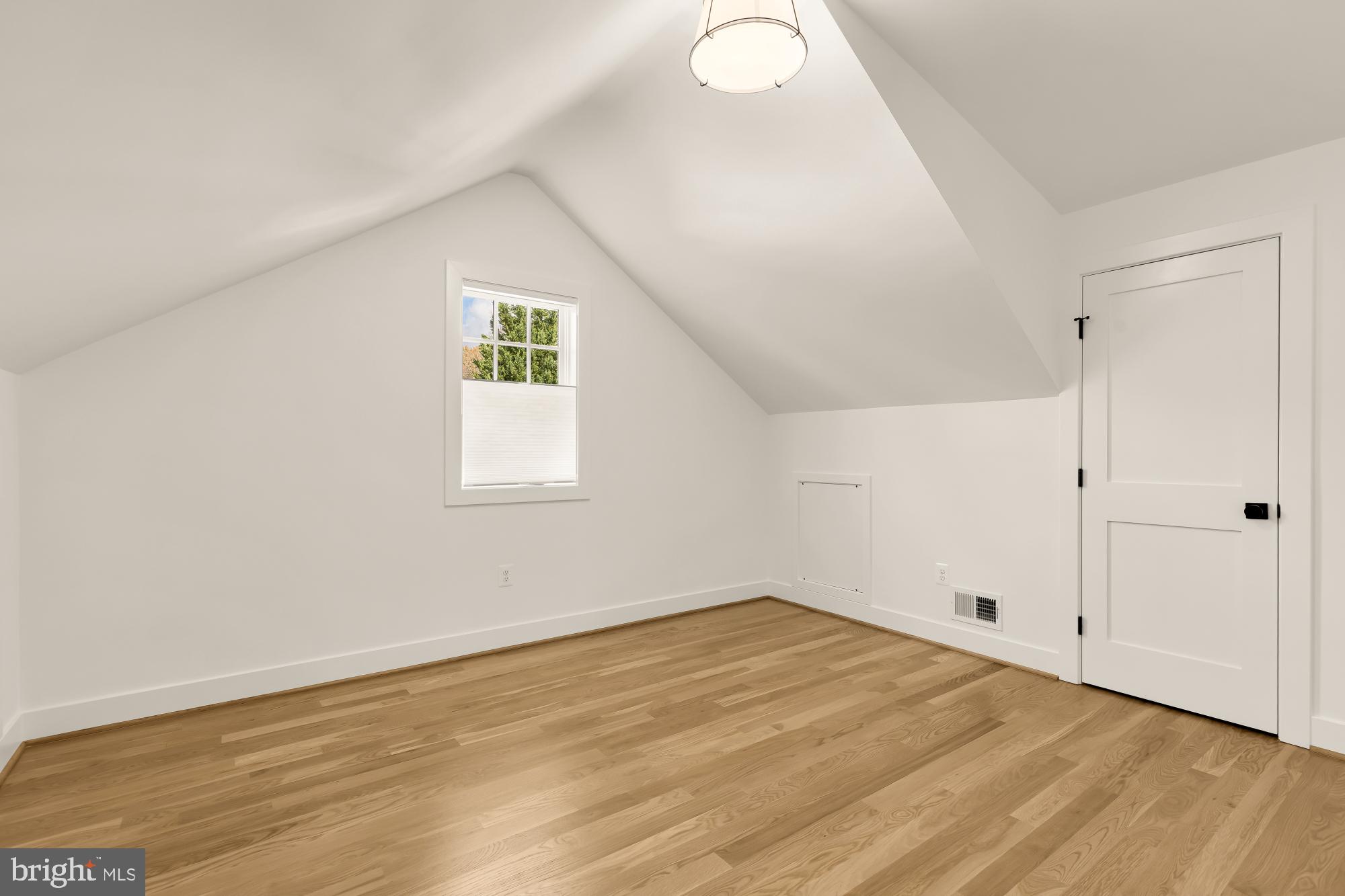 NORWOOD HEIGHTS - Residential