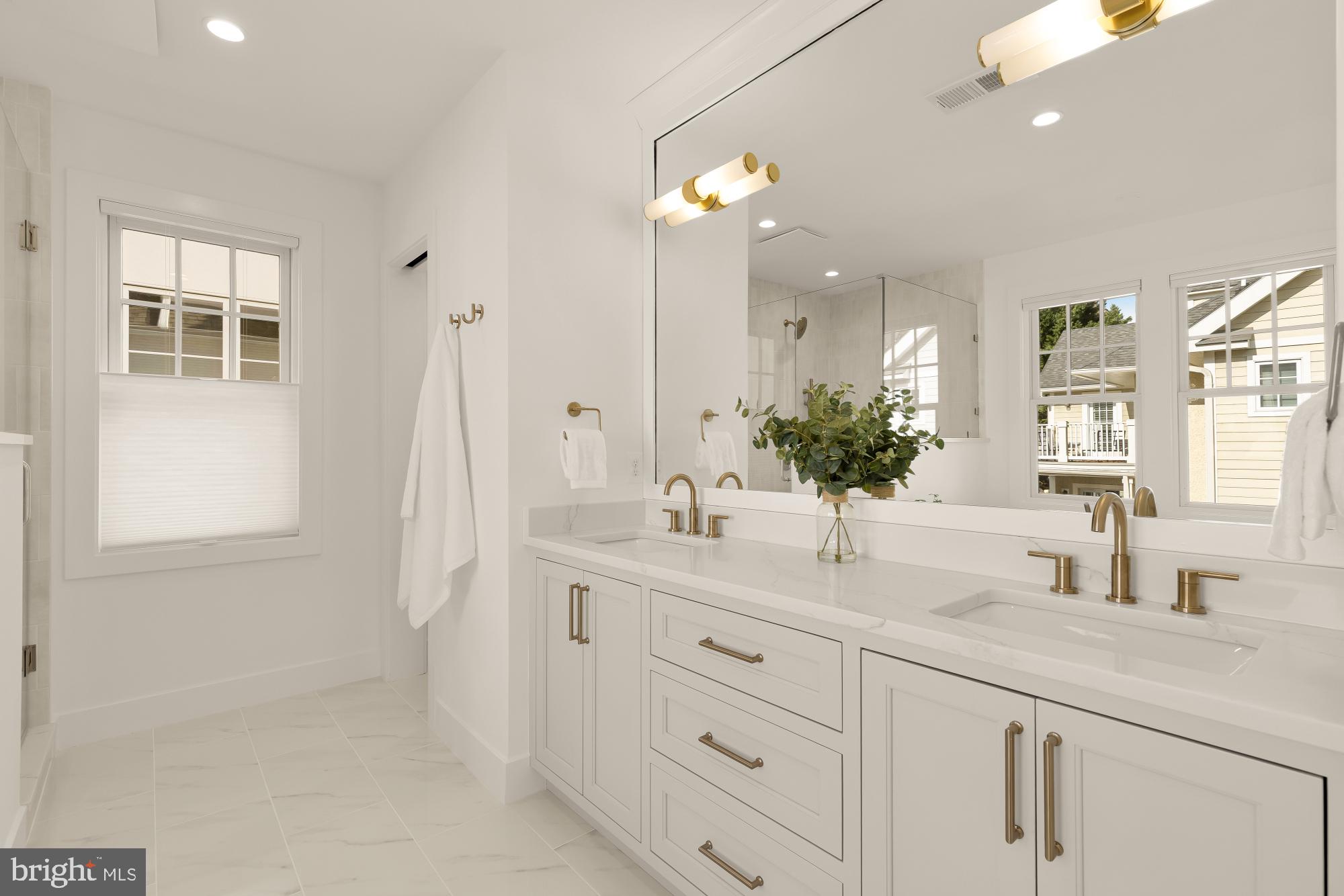 NORWOOD HEIGHTS - Residential