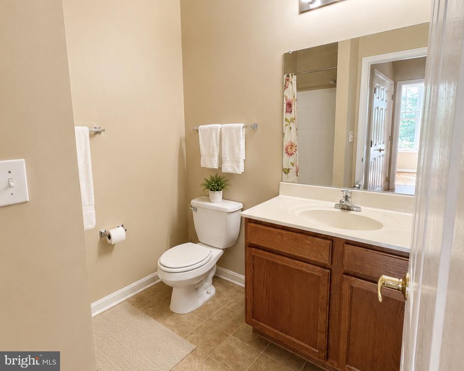 KINGS CROSSING - Residential