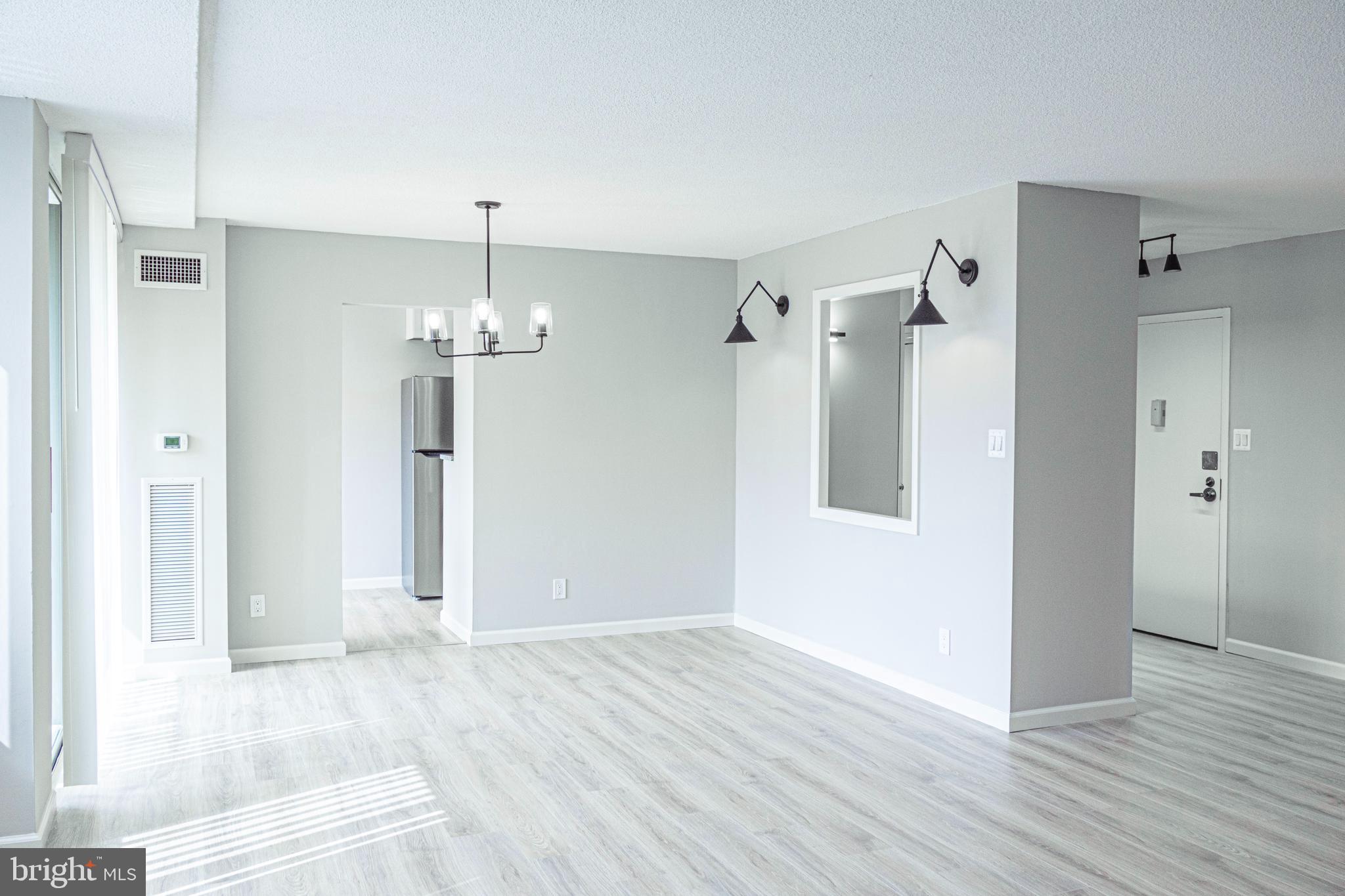 MARINA TOWERS - Residential Lease