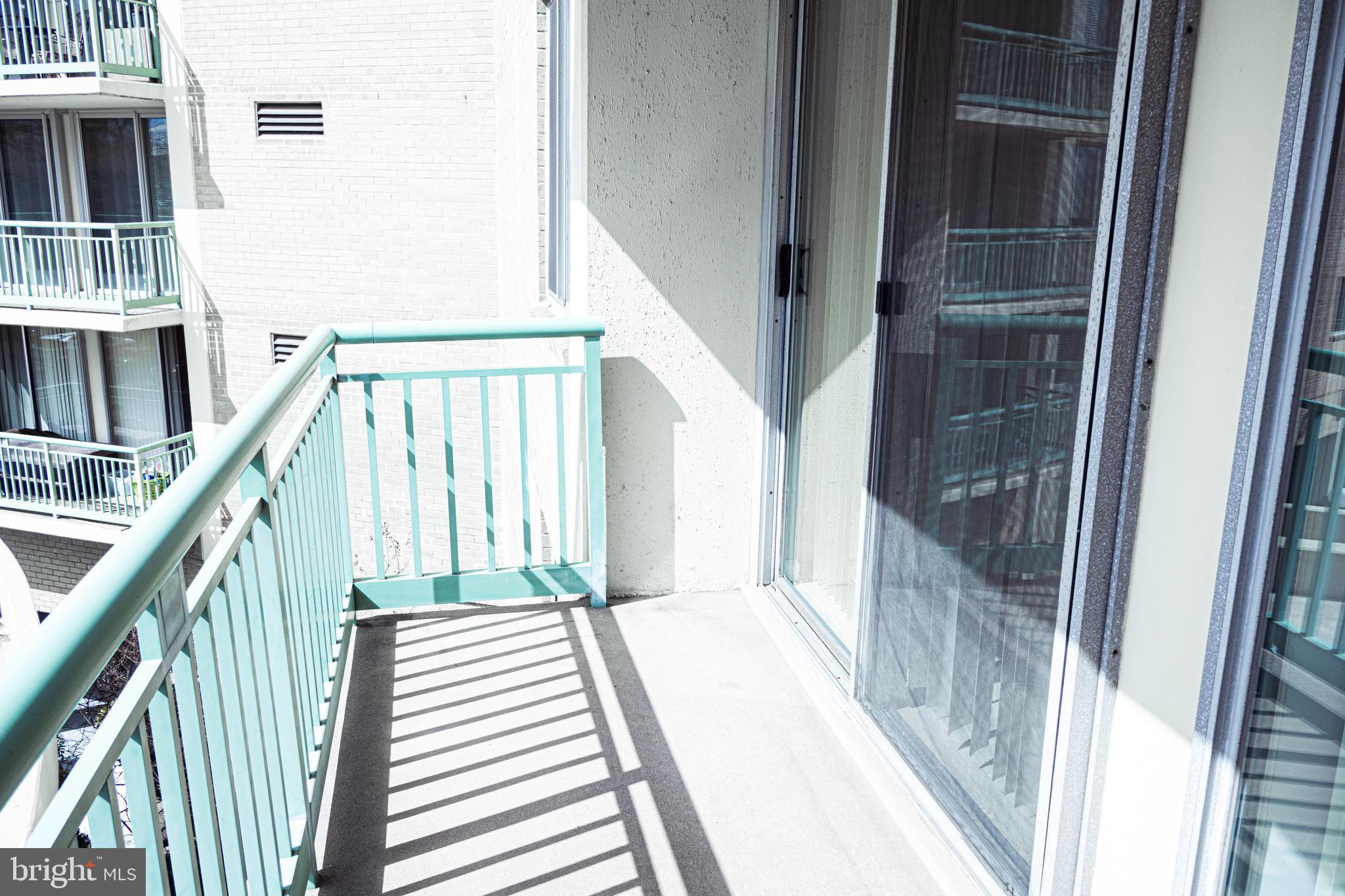 MARINA TOWERS - Residential Lease