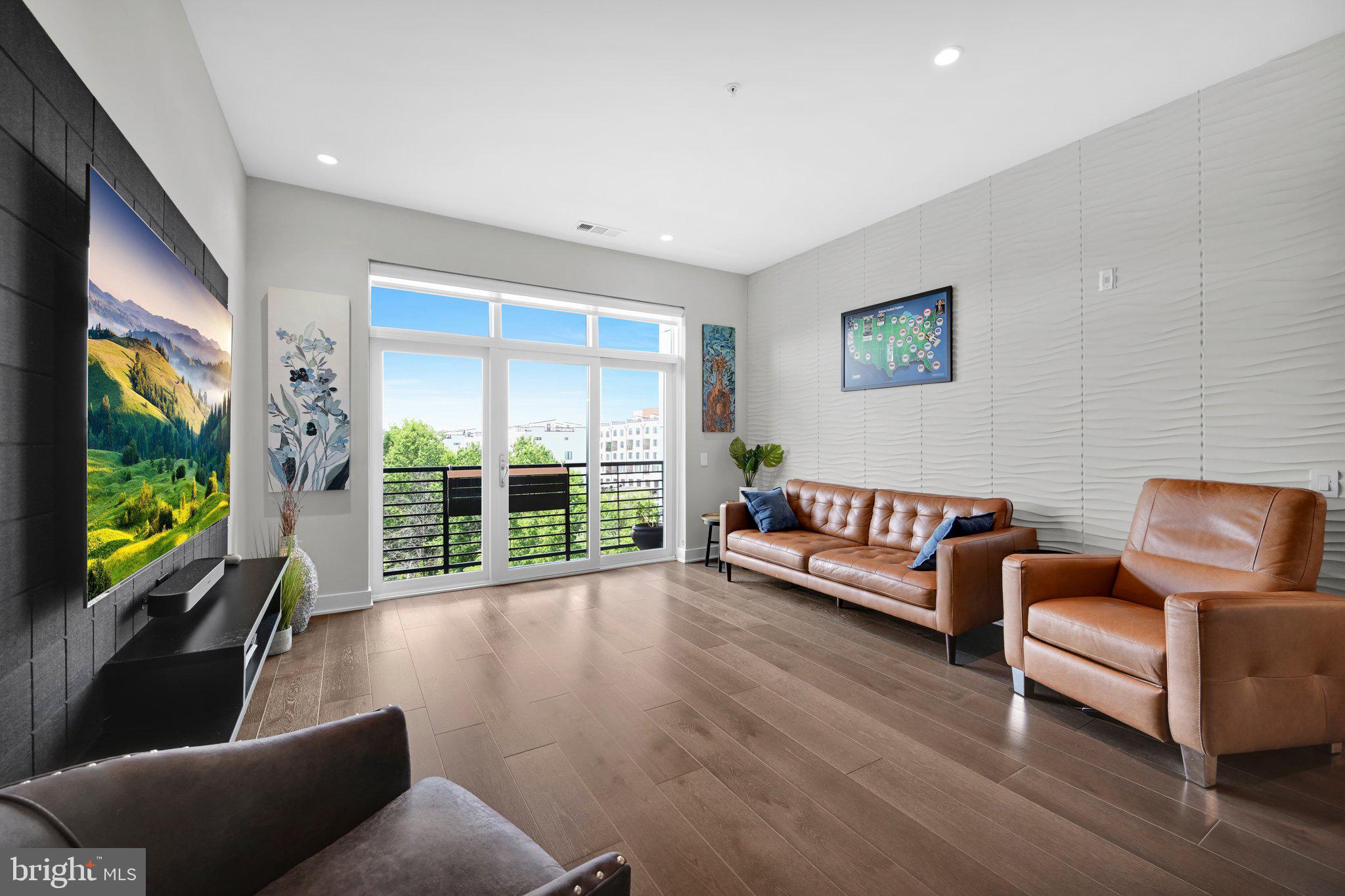 575 SOUTH CONDOS - Residential