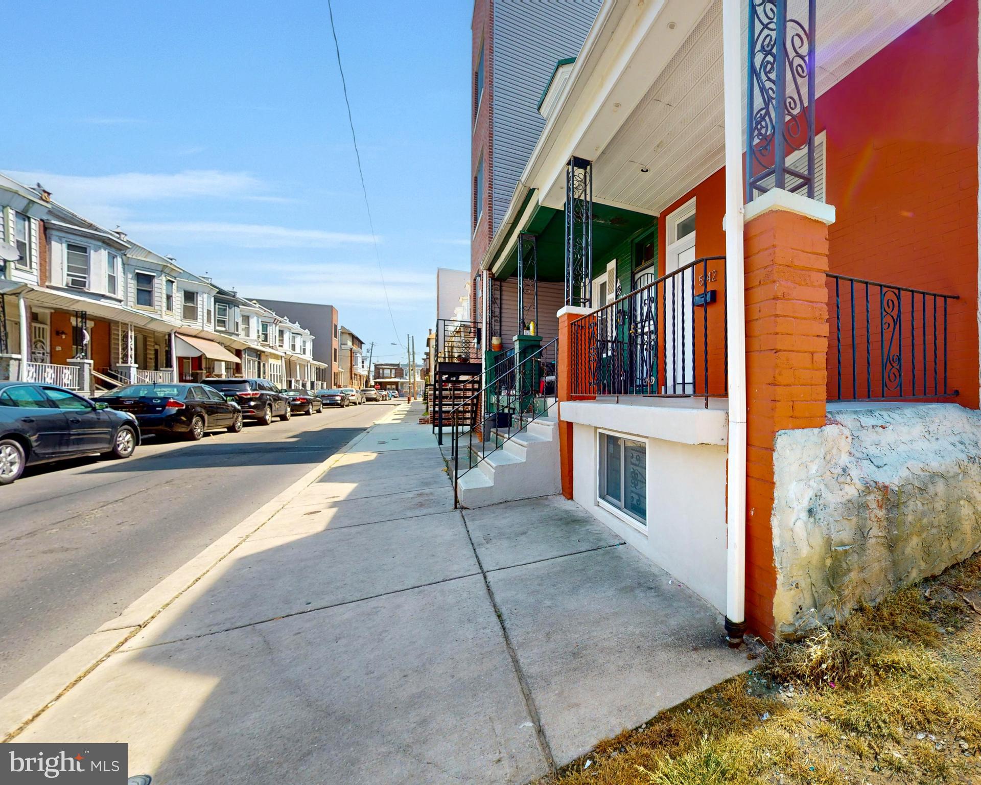 WALNUT HILL - Residential