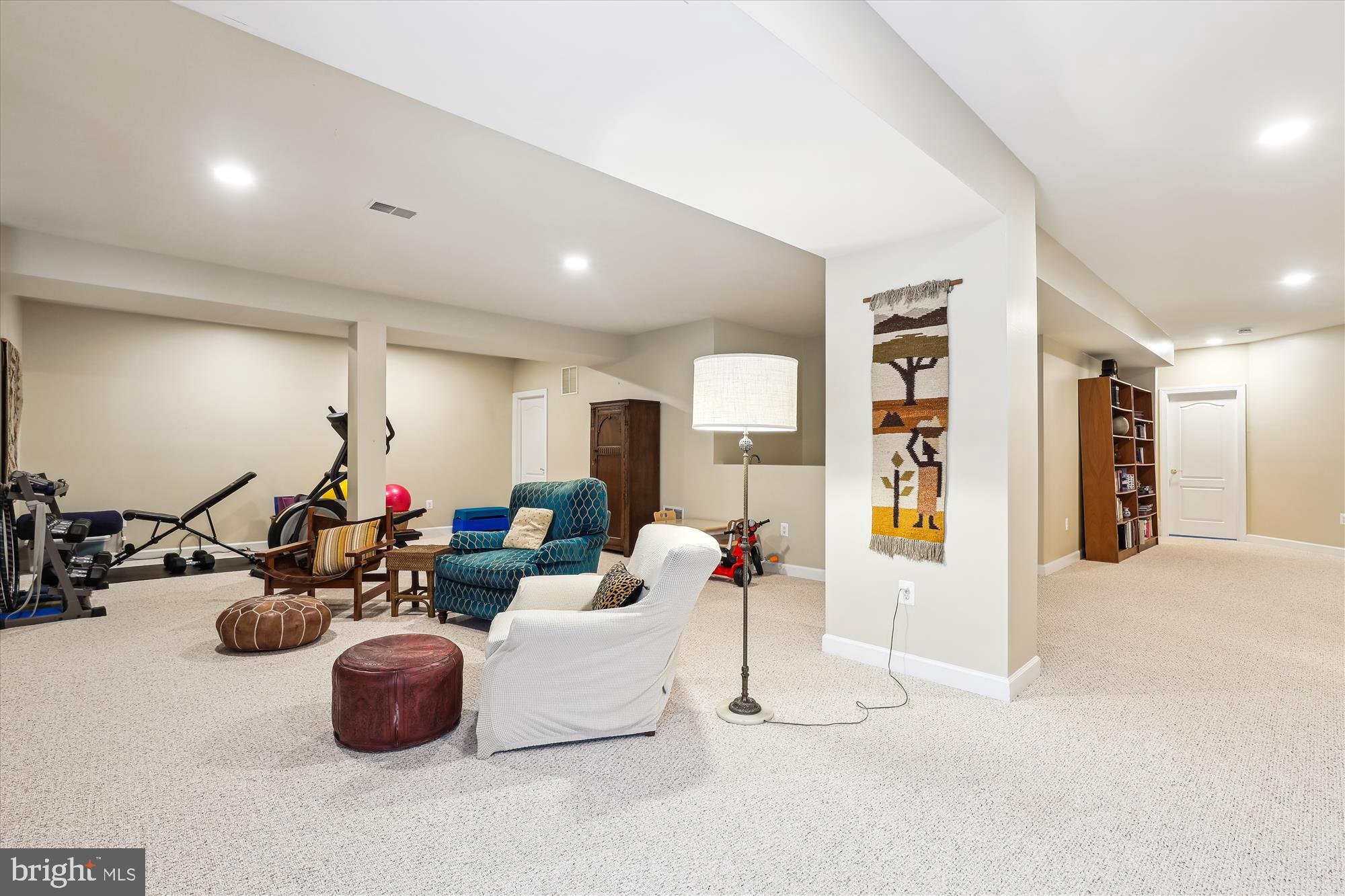 LANSDOWNE ON THE POTOMAC - Residential