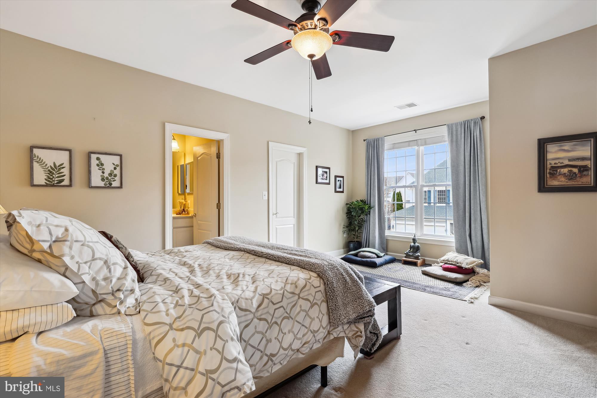 LANSDOWNE ON THE POTOMAC - Residential