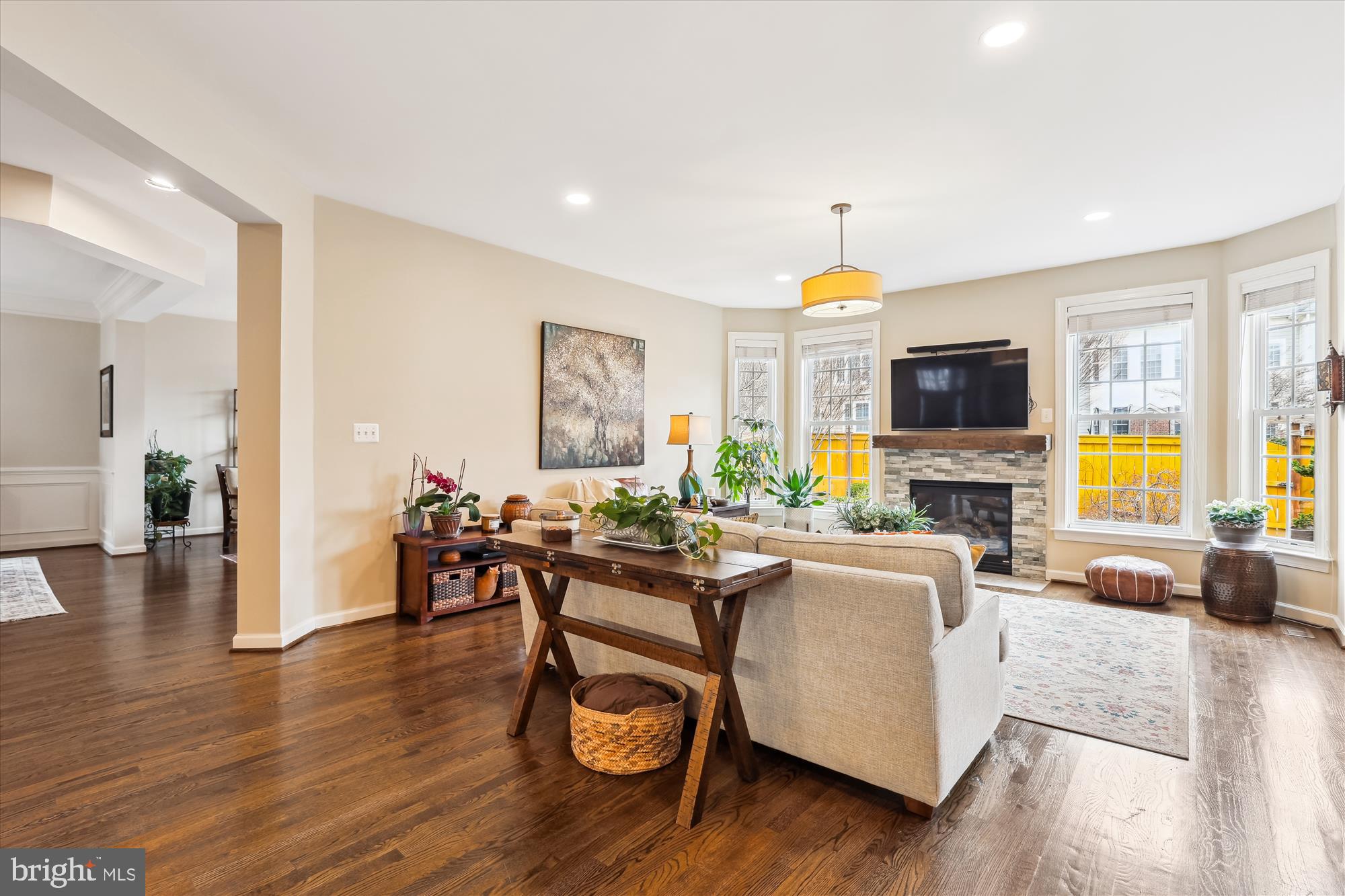 LANSDOWNE ON THE POTOMAC - Residential