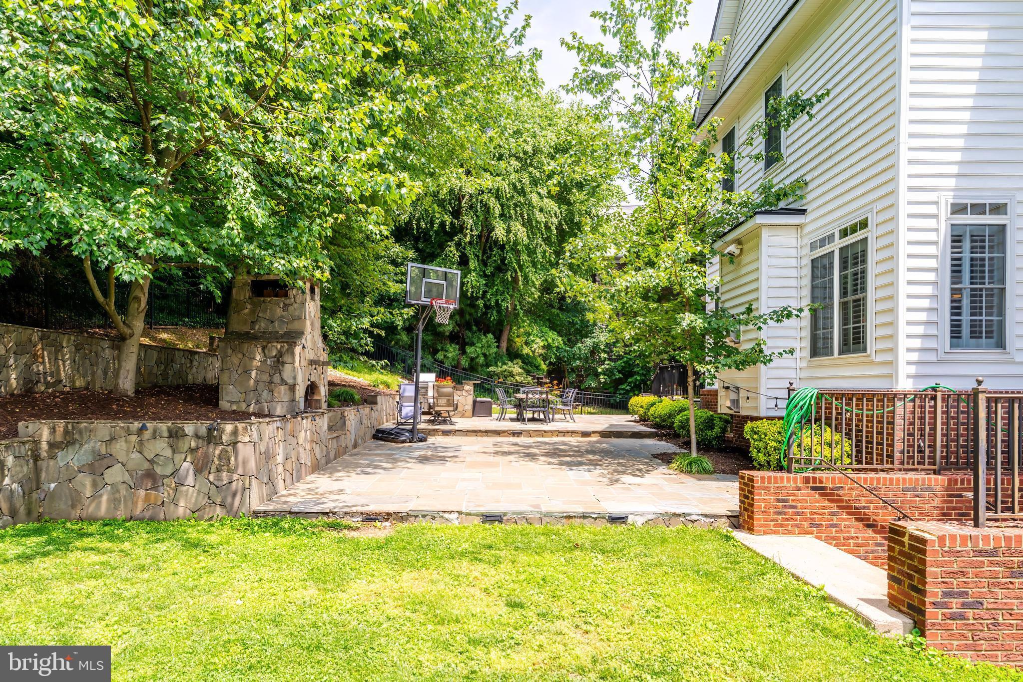 BELLE HAVEN ESTATES - Residential