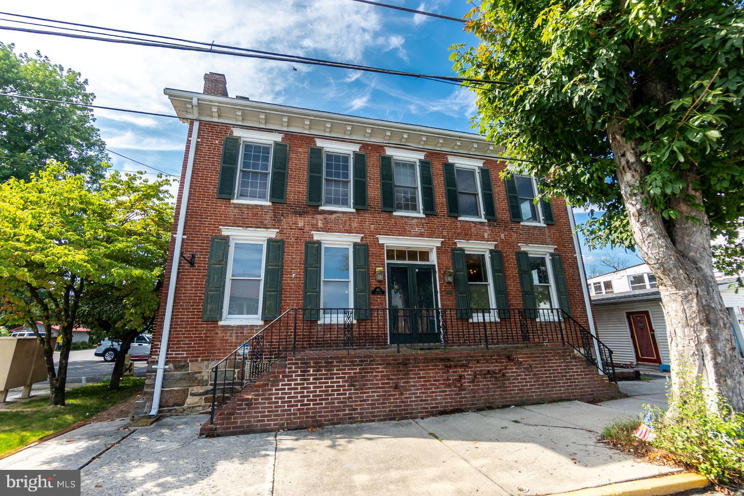 FAIRFIELD - Residential