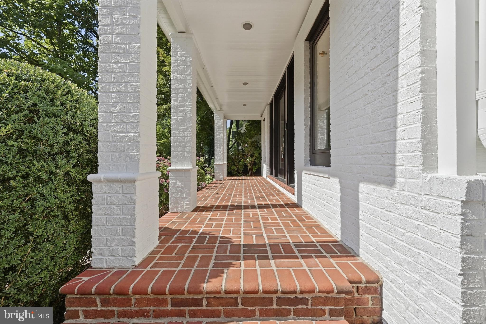 DEVONSHIRE GARDENS - Residential