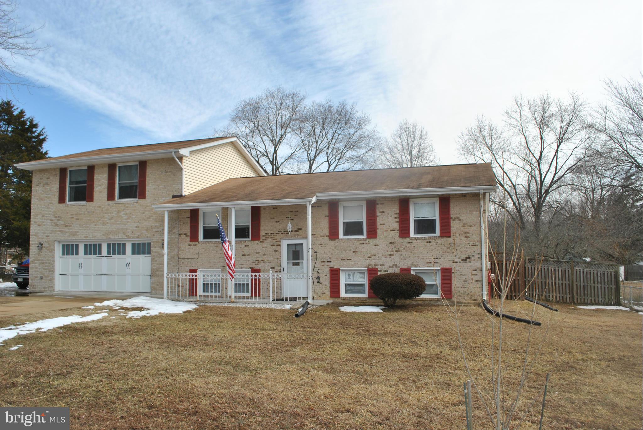 CAPITAL ESTATES - Residential