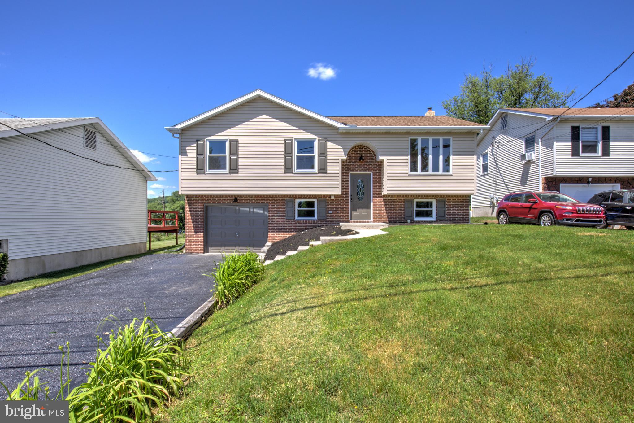 MUHLENBERG PARK - Residential