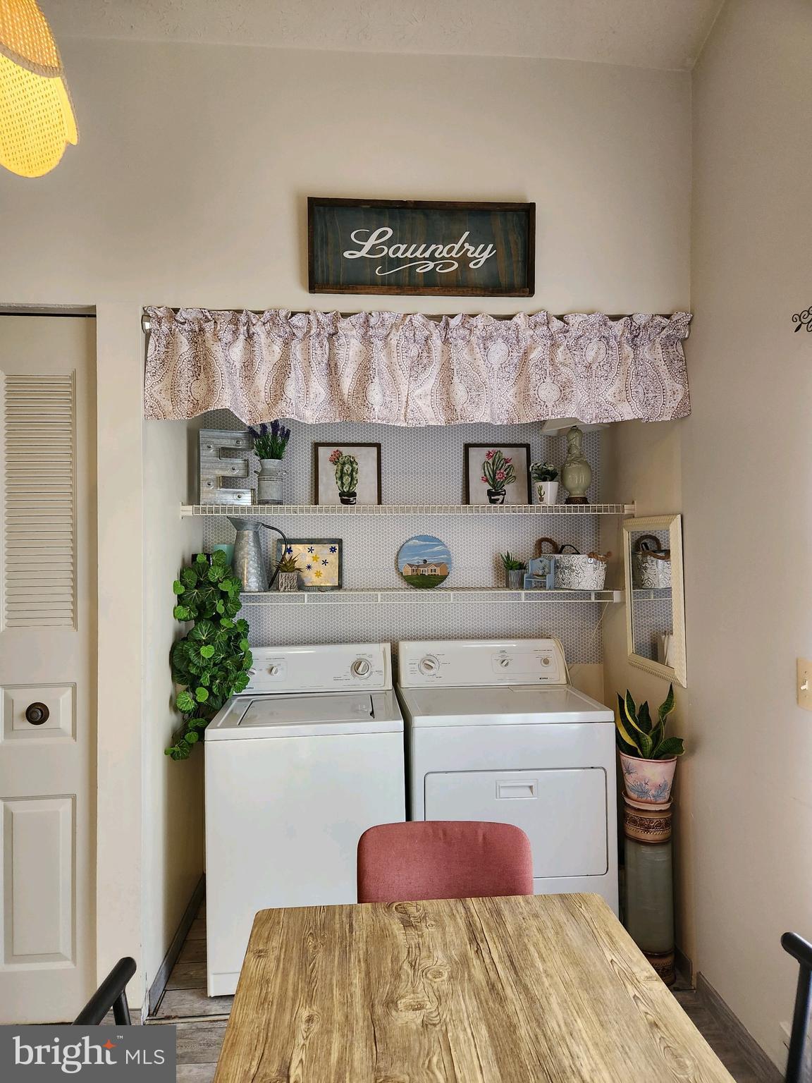 FAIRMONT - Residential