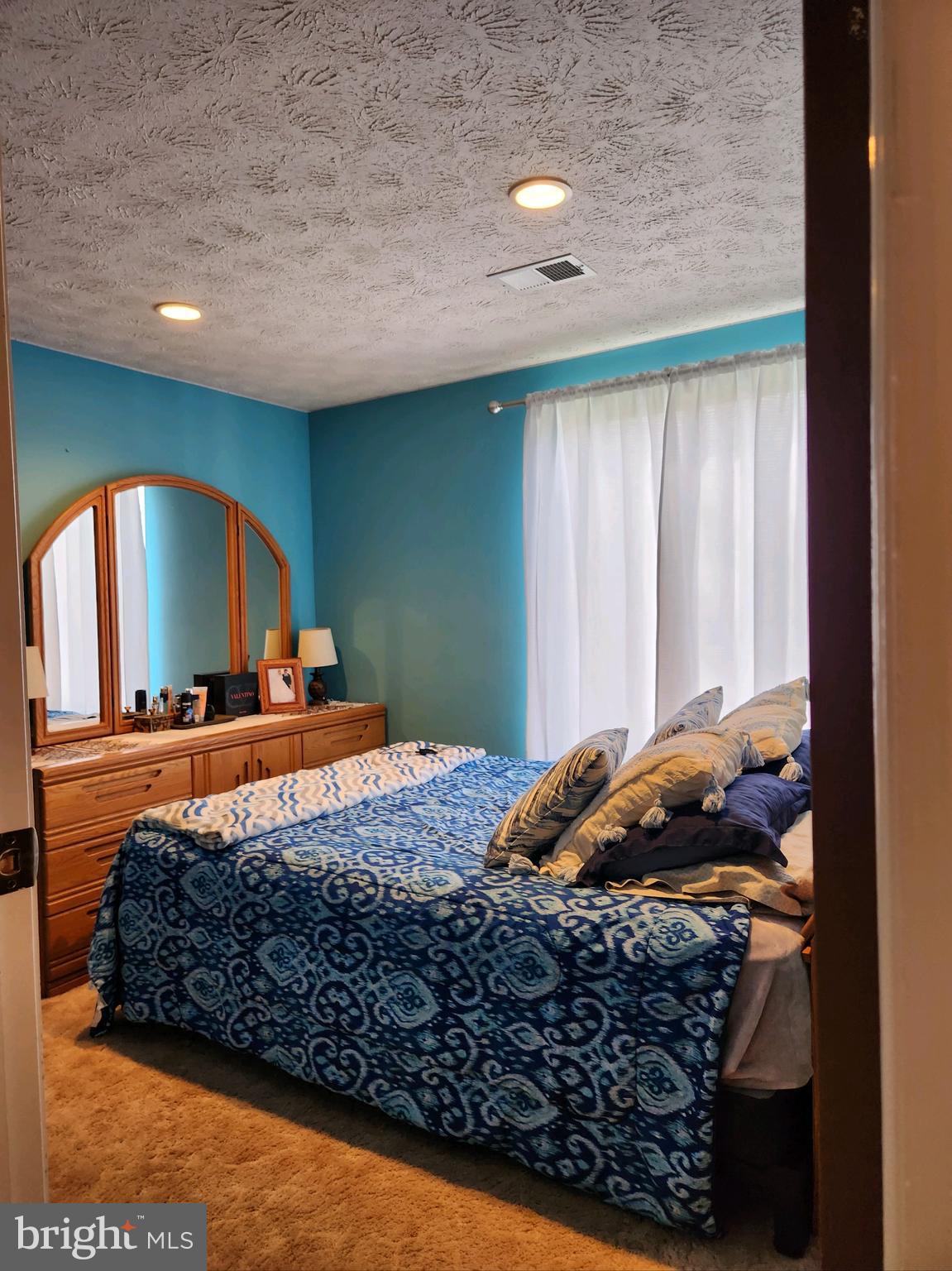 FAIRMONT - Residential