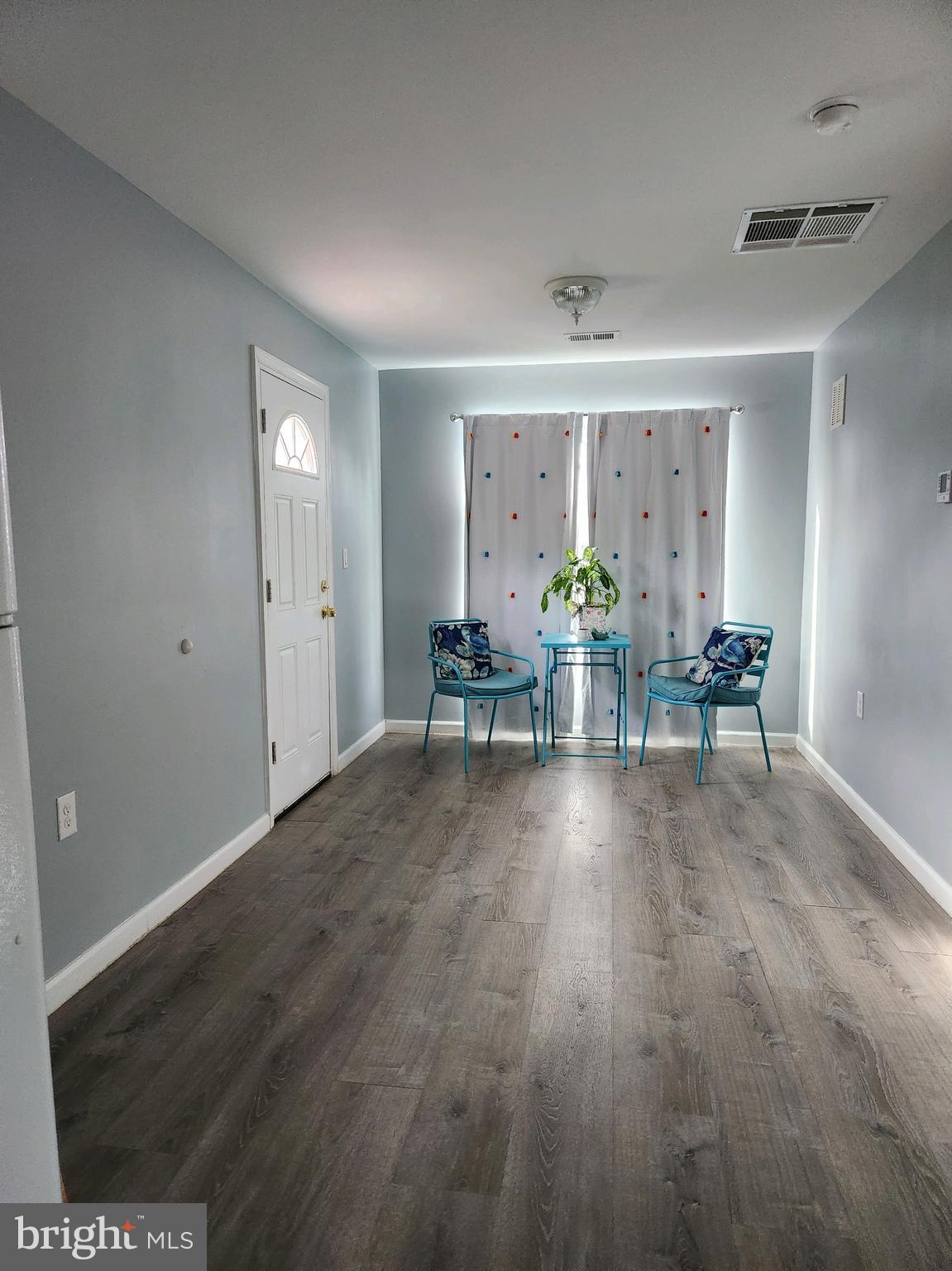 FAIRMONT - Residential