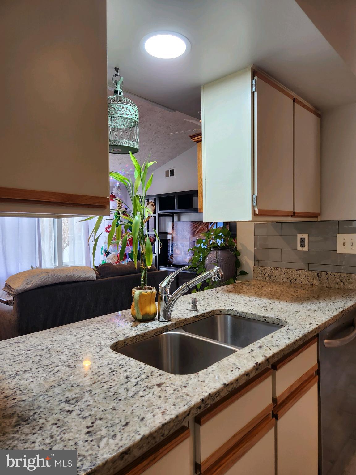 FAIRMONT - Residential