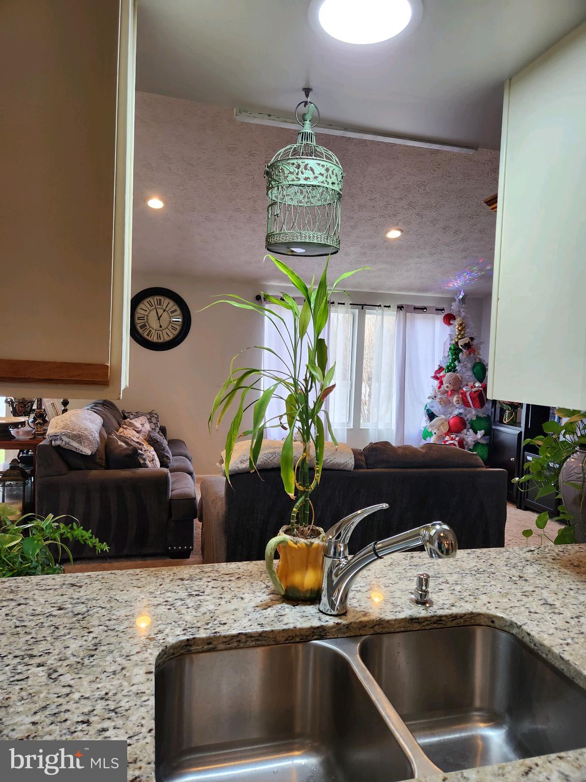 FAIRMONT - Residential