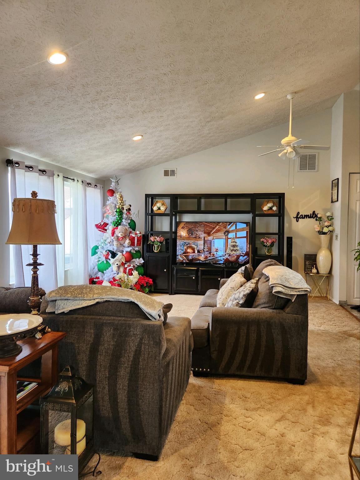 FAIRMONT - Residential