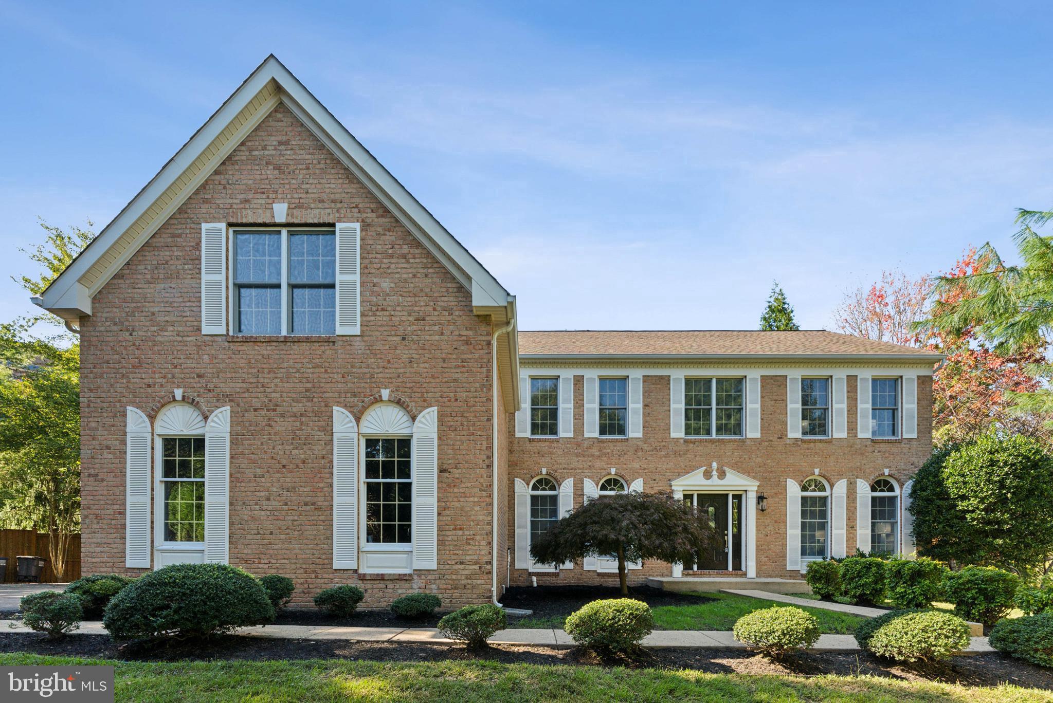 HUNTER MILL ESTATES - Residential