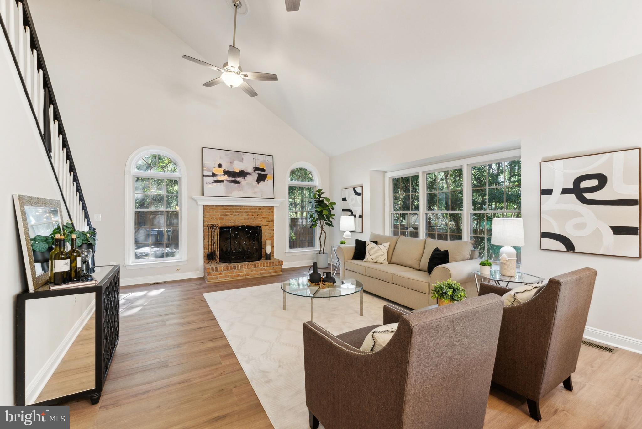 HUNTER MILL ESTATES - Residential