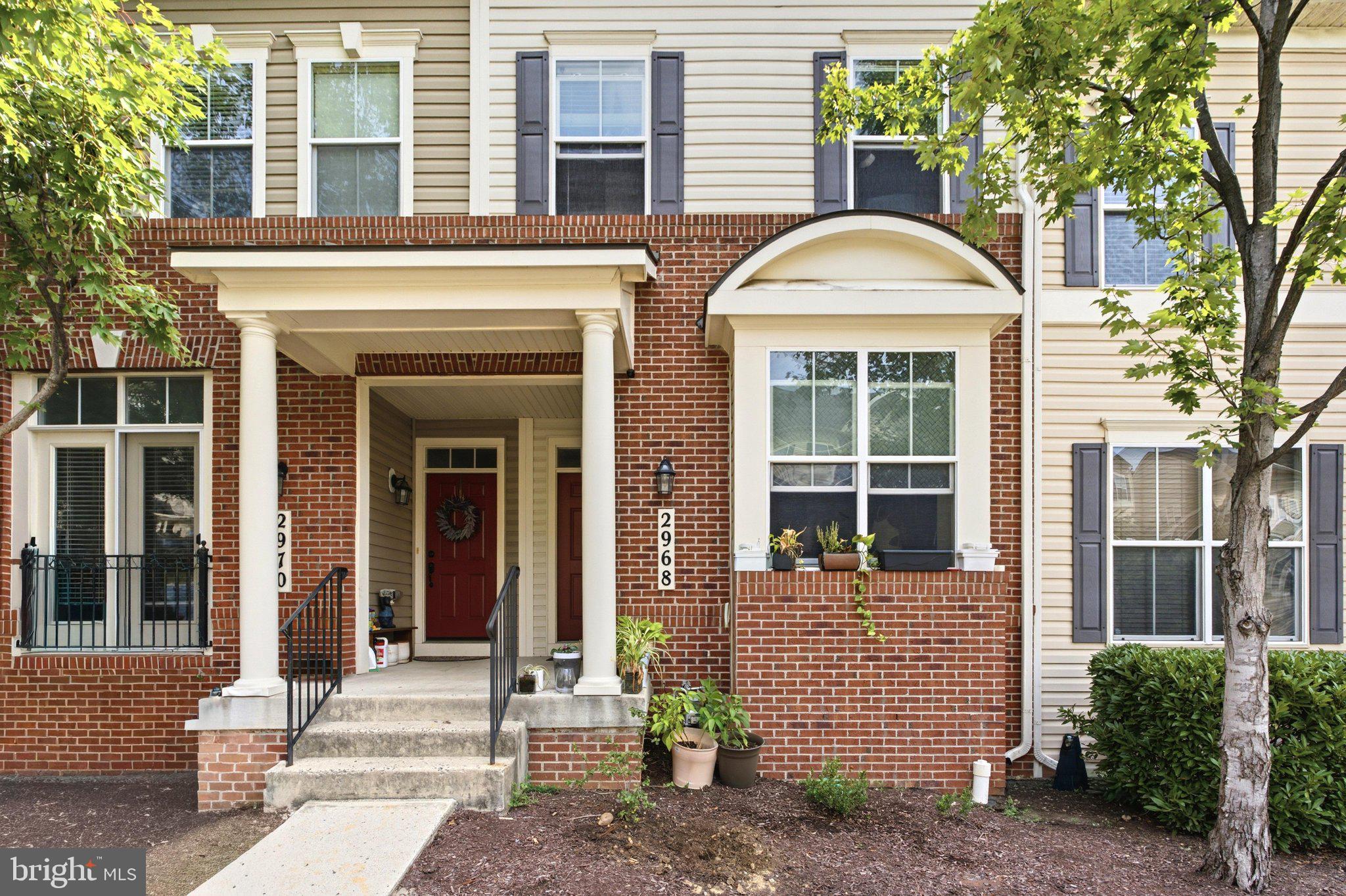 RIVER OAKS - Residential
