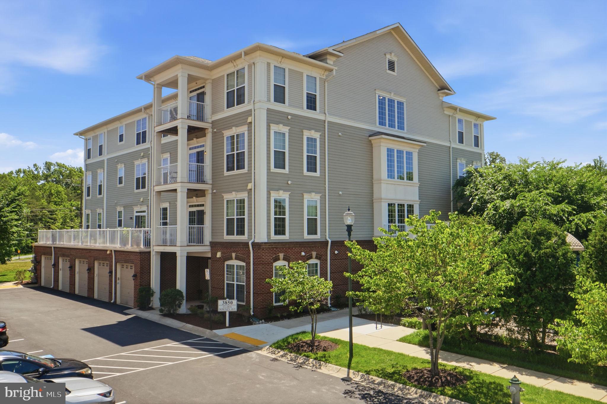 NORBECK CROSSING - Residential