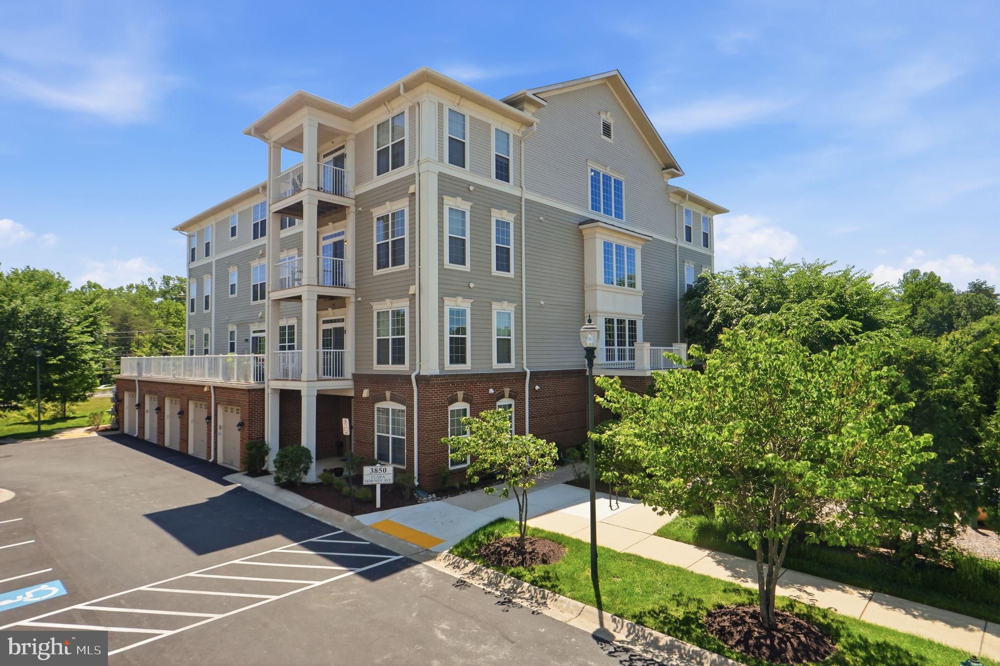 NORBECK CROSSING - Residential